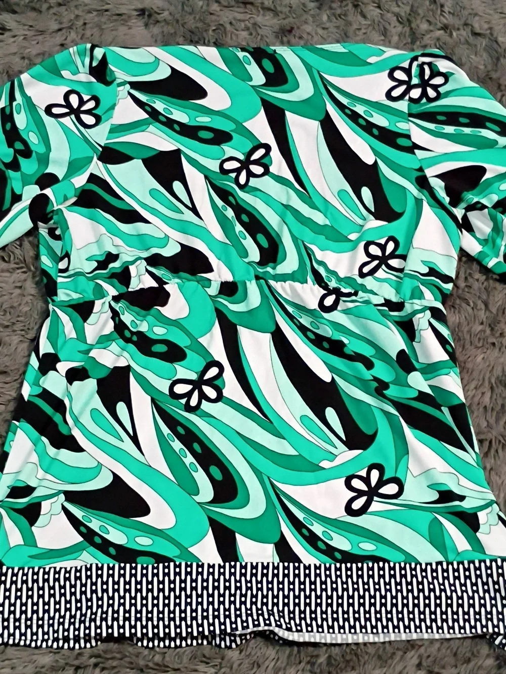 Eyeshadow Teal & Black Abstract V-Neck Tunic